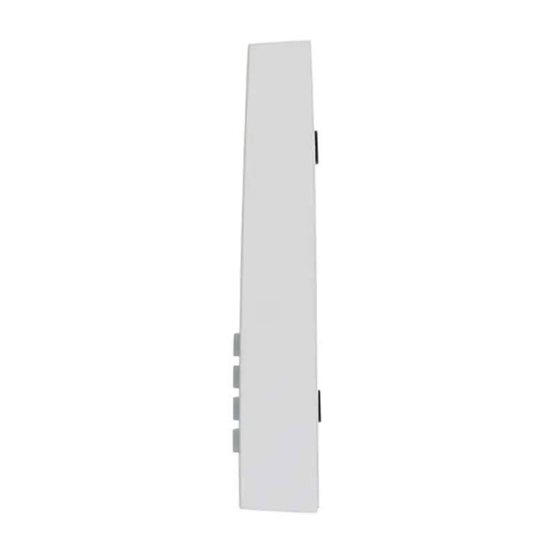 R915 - Image 10